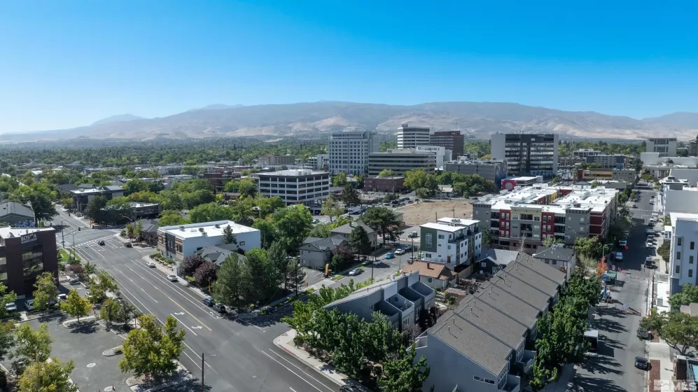 385 Pine Street, Reno, Nevada 89501, 2 Bedrooms Bedrooms, ,2 BathroomsBathrooms,Residential,For Sale,Pine Street,240012666