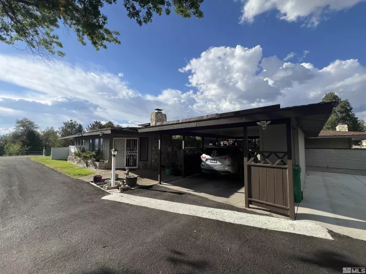 3451 Hidden Valley Dr., Reno, Nevada 89502, 2 Bedrooms Bedrooms, ,2 BathroomsBathrooms,Residential,For Sale,Hidden Valley Dr.,240012668