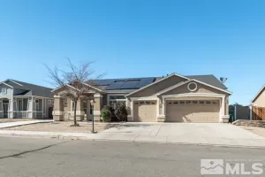 902 Jones Way, Fernley, Nevada 89408, 3 Bedrooms Bedrooms, ,2 BathroomsBathrooms,Residential,For Sale,Jones Way,240010857