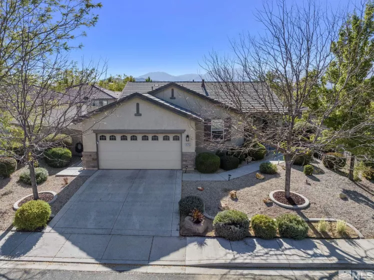 10755 Clear Vista Dr, Reno, Nevada 89521, 4 Bedrooms Bedrooms, ,2 BathroomsBathrooms,Residential,For Sale,Clear Vista Dr,240012695