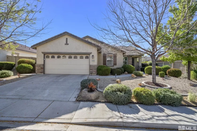 10755 Clear Vista Dr, Reno, Nevada 89521, 4 Bedrooms Bedrooms, ,2 BathroomsBathrooms,Residential,For Sale,Clear Vista Dr,240012695