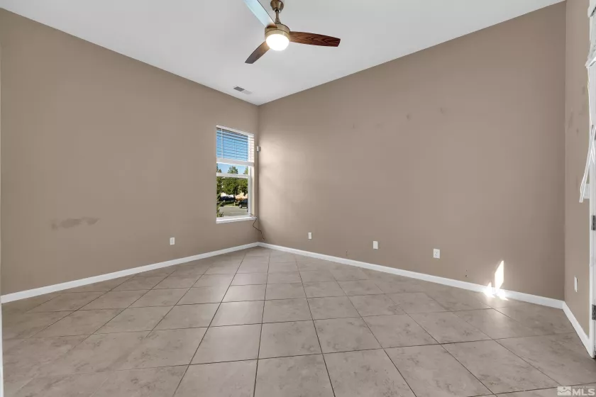 2893 Oxley Dr, Sparks, Nevada 89436, 3 Bedrooms Bedrooms, ,2 BathroomsBathrooms,Residential,For Sale,Oxley Dr,240012693