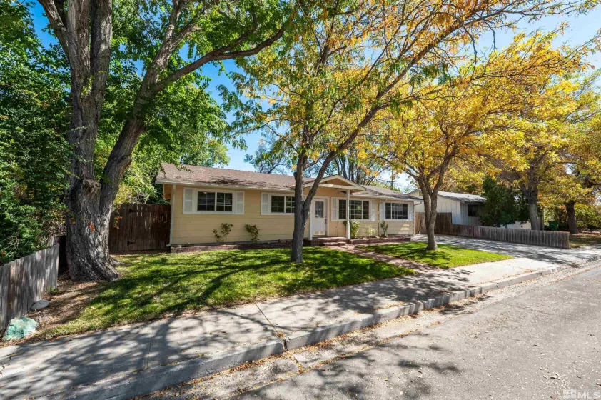 2401 Michael Drive, Carson City, Nevada 89703, 3 Bedrooms Bedrooms, ,2 BathroomsBathrooms,Residential,For Sale,Michael Drive,240012703