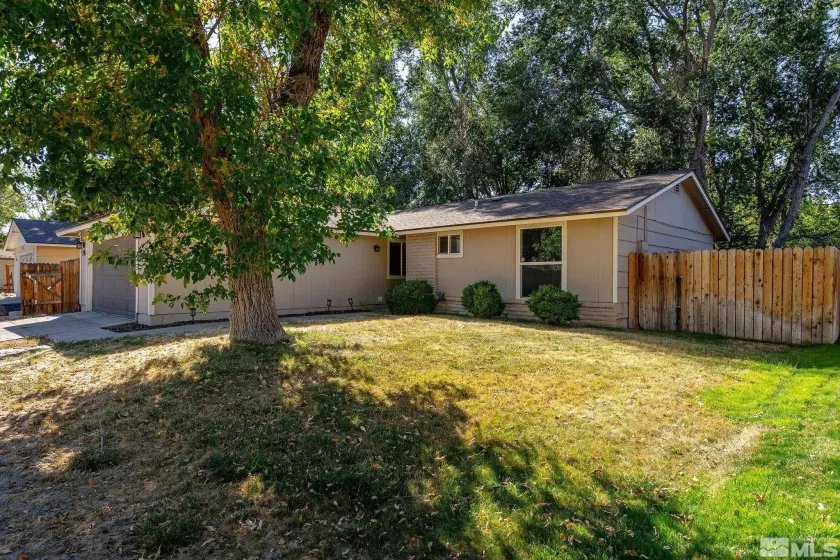 2965 Bobby Drive, Reno, Nevada 89502, 3 Bedrooms Bedrooms, ,2 BathroomsBathrooms,Residential,For Sale,Bobby Drive,240012714