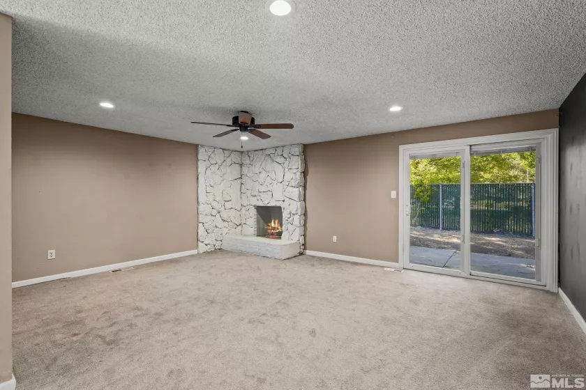 2965 Bobby Drive, Reno, Nevada 89502, 3 Bedrooms Bedrooms, ,2 BathroomsBathrooms,Residential,For Sale,Bobby Drive,240012714