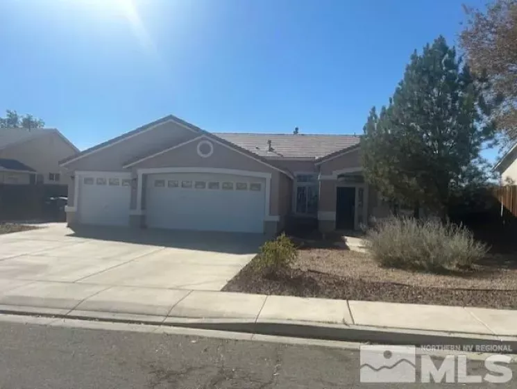 1043 Brierwood Ln, Fernley, Nevada 89408, 3 Bedrooms Bedrooms, ,2 BathroomsBathrooms,Residential,For Sale,Brierwood Ln,240012734