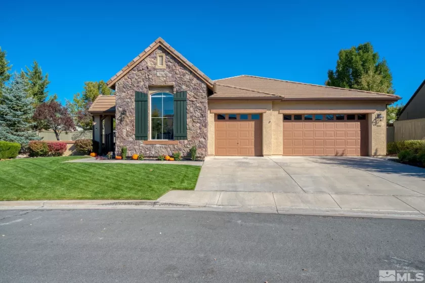 1631 Brightstone Ct., Reno, Nevada 89521, 3 Bedrooms Bedrooms, ,2 BathroomsBathrooms,Residential,For Sale,Brightstone Ct.,240012733