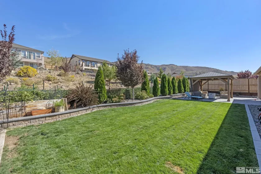 10250 Palladium Mine Dr, Reno, Nevada 89521, 4 Bedrooms Bedrooms, ,3 BathroomsBathrooms,Residential,For Sale,Palladium Mine Dr,240012781