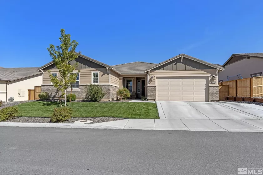 10250 Palladium Mine Dr, Reno, Nevada 89521, 4 Bedrooms Bedrooms, ,3 BathroomsBathrooms,Residential,For Sale,Palladium Mine Dr,240012781