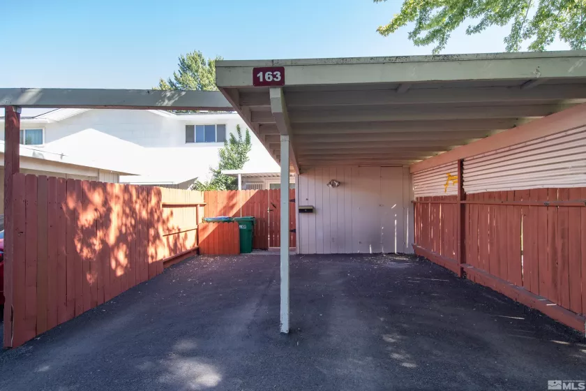 163 Smithridge Park, Reno, Nevada 89502, 3 Bedrooms Bedrooms, ,1 BathroomBathrooms,Residential,For Sale,Smithridge Park,240012745