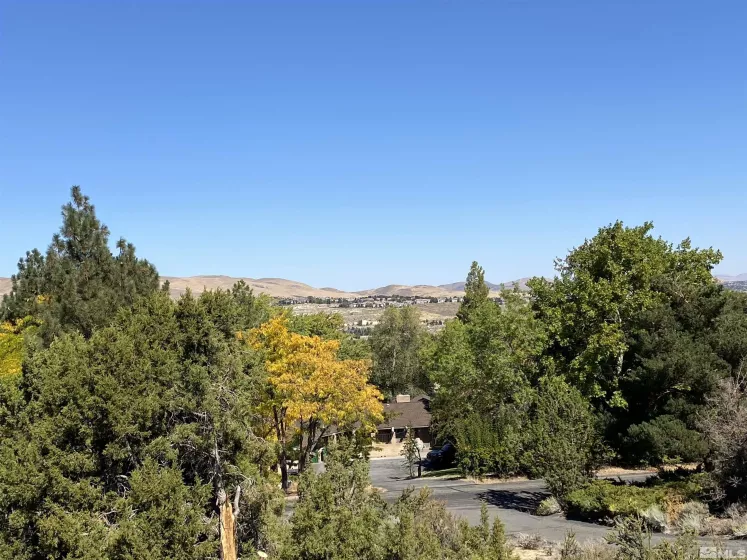 4370 Bridle Way, Reno, Nevada 89519, 5 Bedrooms Bedrooms, ,3 BathroomsBathrooms,Residential,For Sale,Bridle Way,240012747