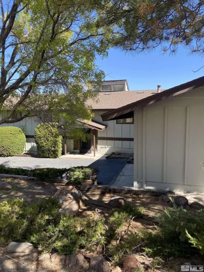 4370 Bridle Way, Reno, Nevada 89519, 5 Bedrooms Bedrooms, ,3 BathroomsBathrooms,Residential,For Sale,Bridle Way,240012747