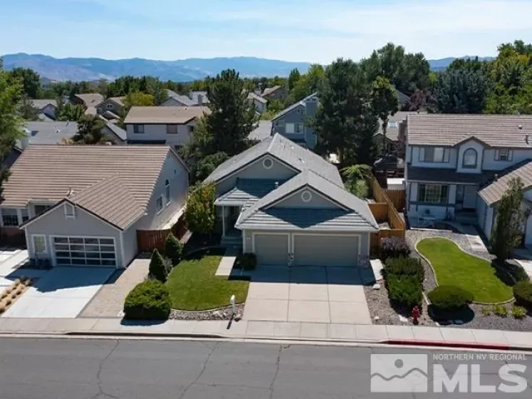 998 Ridgeview Drive, Reno, Nevada 89511, 4 Bedrooms Bedrooms, ,2 BathroomsBathrooms,Residential,For Sale,Ridgeview Drive,240012748