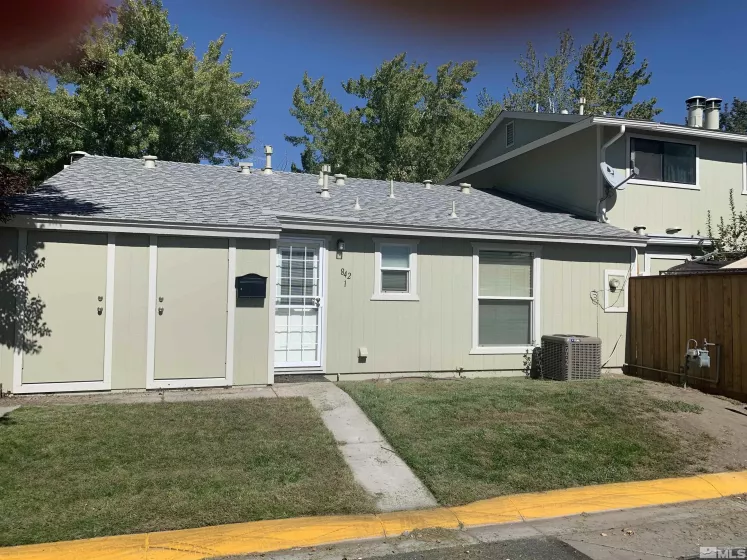 832 Mesa Ridge, Sparks, Nevada 89434, 2 Bedrooms Bedrooms, ,1 BathroomBathrooms,Residential,For Sale,Mesa Ridge,240012799