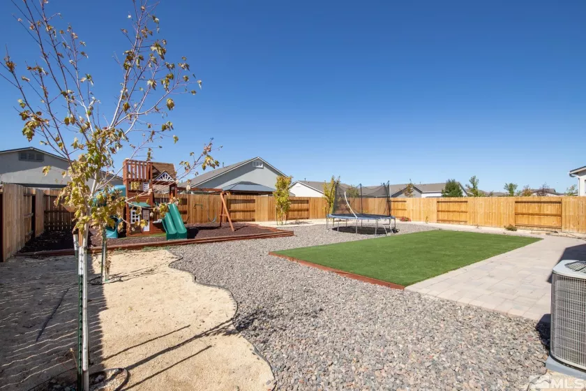 6443 June Bug Ct, Sparks, Nevada 89436, 3 Bedrooms Bedrooms, ,2 BathroomsBathrooms,Residential,For Sale,June Bug Ct,240012801