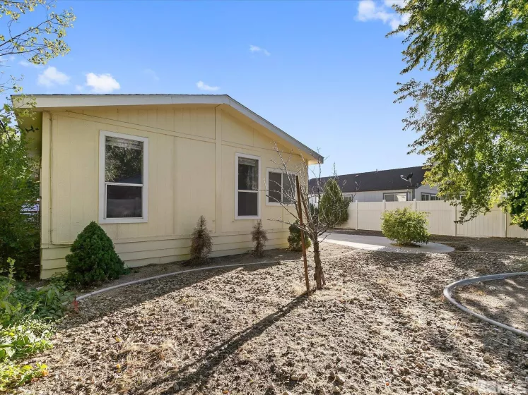 257 Ave de la d'Emerald, Sparks, Nevada 89434, 3 Bedrooms Bedrooms, ,2 BathroomsBathrooms,Residential,For Sale,Ave de la d'Emerald,240012810