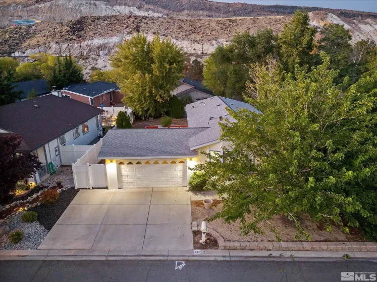 257 Ave de la d'Emerald, Sparks, Nevada 89434, 3 Bedrooms Bedrooms, ,2 BathroomsBathrooms,Residential,For Sale,Ave de la d'Emerald,240012810