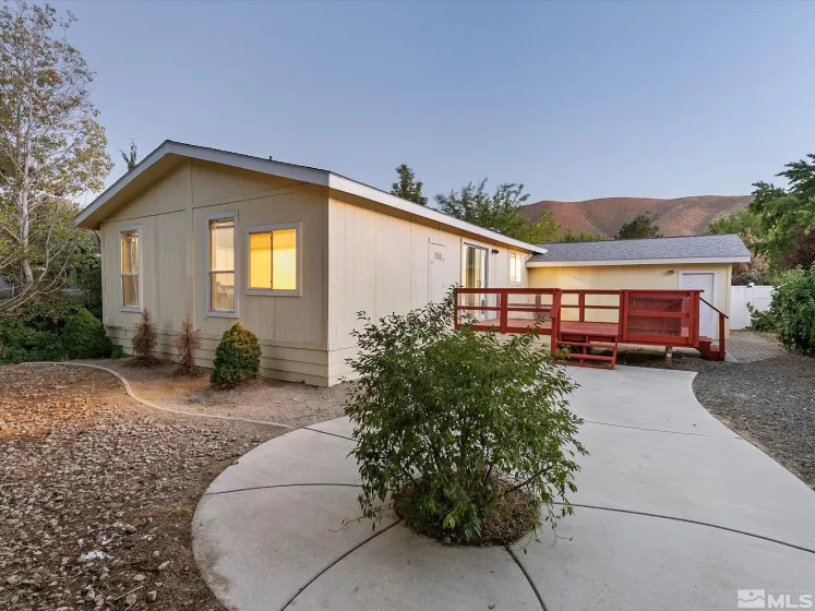 257 Ave de la d'Emerald, Sparks, Nevada 89434, 3 Bedrooms Bedrooms, ,2 BathroomsBathrooms,Residential,For Sale,Ave de la d'Emerald,240012810