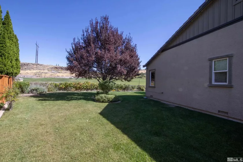 2624 Roseto Cir, Sparks, Nevada 89434, 3 Bedrooms Bedrooms, ,2 BathroomsBathrooms,Residential,For Sale,Roseto Cir,240012827