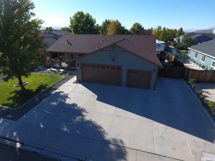 1274 Chara Lane, Sparks, Nevada 89441, 3 Bedrooms Bedrooms, ,2 BathroomsBathrooms,Residential,For Sale,Chara Lane,240012833