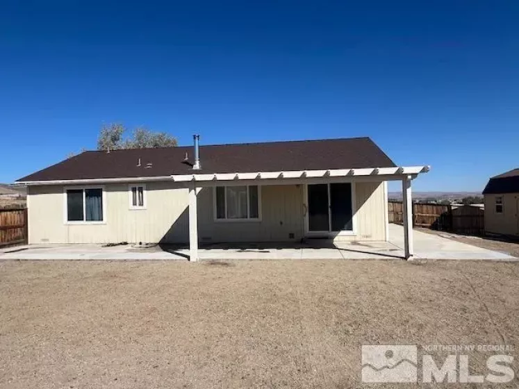 1305 Cooney Dr, Silver Springs, Nevada 89429, 3 Bedrooms Bedrooms, ,2 BathroomsBathrooms,Residential,For Sale,Cooney Dr,240012845