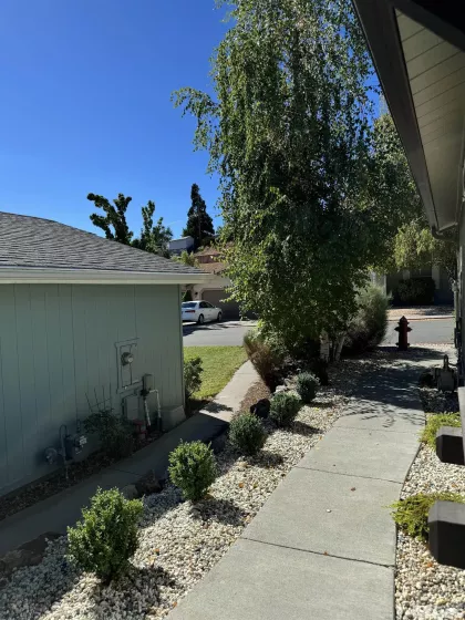 7620 Diamond Point Way, Reno, Nevada 89506, 3 Bedrooms Bedrooms, ,2 BathroomsBathrooms,Residential,For Sale,Diamond Point Way,240012869