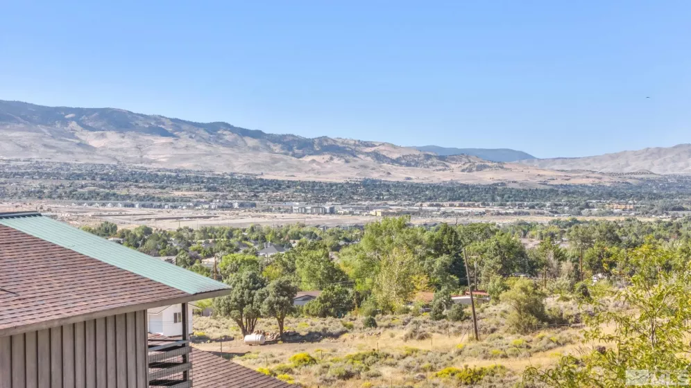 15140 Westwind Circle, Reno, Nevada 89521, 2 Bedrooms Bedrooms, ,2 BathroomsBathrooms,Residential,For Sale,Westwind Circle,240012860