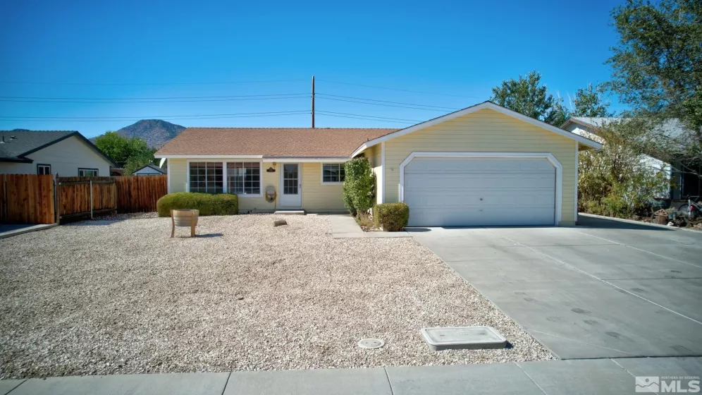 1013 Dwight Way, Dayton, Nevada 89403, 3 Bedrooms Bedrooms, ,2 BathroomsBathrooms,Residential,For Sale,Dwight Way,240012885