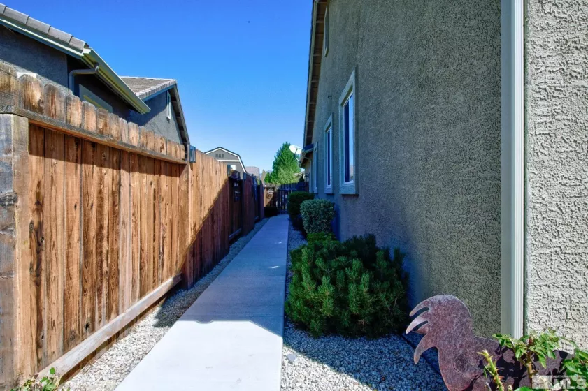 643 St Andrews Drive, Dayton, Nevada 89403, 3 Bedrooms Bedrooms, ,2 BathroomsBathrooms,Residential,For Sale,St Andrews Drive,240011030