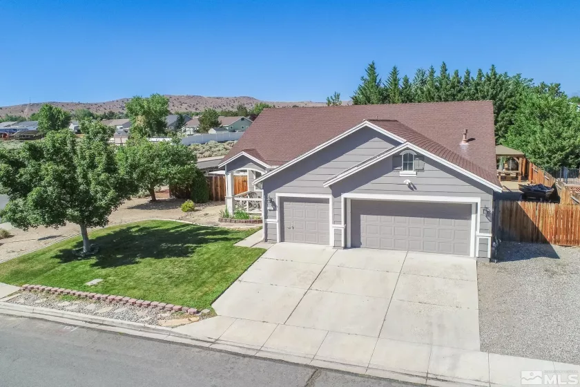 15 Curnow Springs Court, Sparks, Nevada 89436, 3 Bedrooms Bedrooms, ,2 BathroomsBathrooms,Residential,For Sale,Curnow Springs Court,240010475