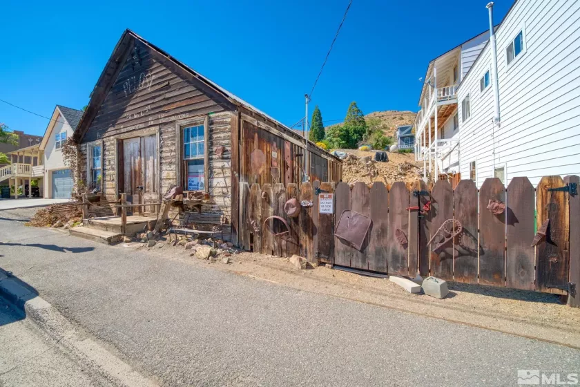 198 C Street, Virginia City, Nevada 89440, 3 Bedrooms Bedrooms, ,1 BathroomBathrooms,Residential,For Sale,C Street,240012903