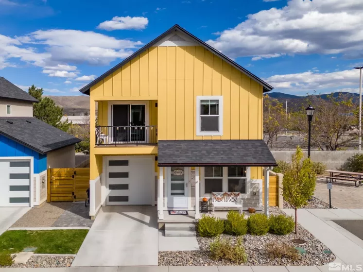 3870 Bonnie Pl, Carson City, Nevada 89701, 3 Bedrooms Bedrooms, ,2 BathroomsBathrooms,Residential,For Sale,Bonnie Pl,240012911