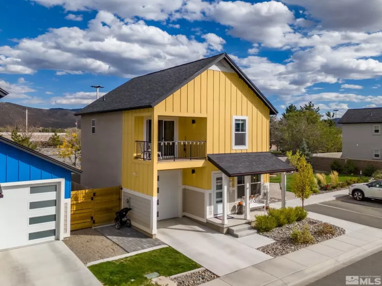 3870 Bonnie Pl, Carson City, Nevada 89701, 3 Bedrooms Bedrooms, ,2 BathroomsBathrooms,Residential,For Sale,Bonnie Pl,240012911