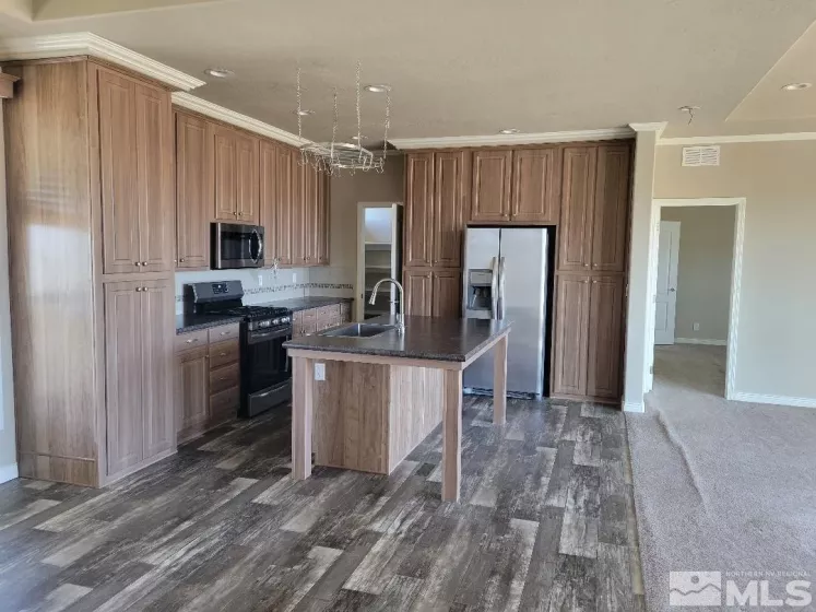 5500 Shoshone, Stagecoach, Nevada 89429, 3 Bedrooms Bedrooms, ,2 BathroomsBathrooms,Residential,For Sale,Shoshone,240012913