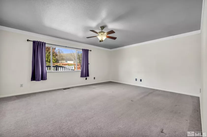 18265 La Casa Drive, Reno, Nevada 89508, 3 Bedrooms Bedrooms, ,2 BathroomsBathrooms,Residential,For Sale,La Casa Drive,240012918