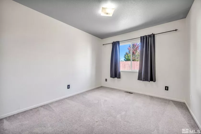 18265 La Casa Drive, Reno, Nevada 89508, 3 Bedrooms Bedrooms, ,2 BathroomsBathrooms,Residential,For Sale,La Casa Drive,240012918