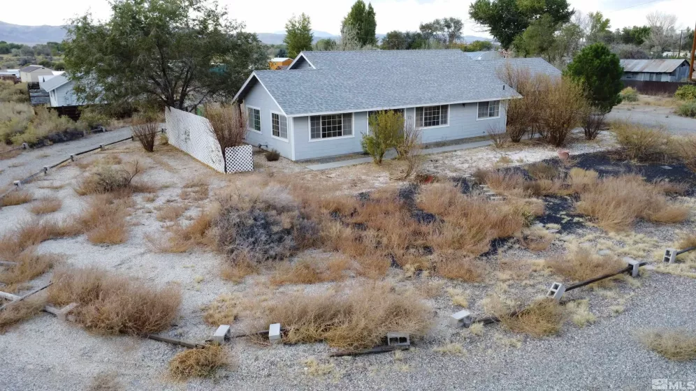 17 Cottonwood Ln, Yerington, Nevada 89447, 3 Bedrooms Bedrooms, ,2 BathroomsBathrooms,Residential,For Sale,Cottonwood Ln,240012926