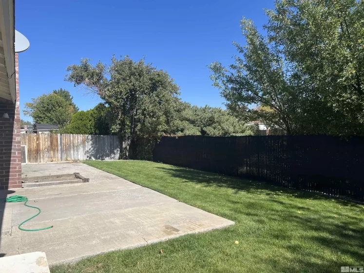 4470 Sierra Madre Dr, Reno, Nevada 89502, 3 Bedrooms Bedrooms, ,2 BathroomsBathrooms,Residential,For Sale,Sierra Madre Dr,240011848