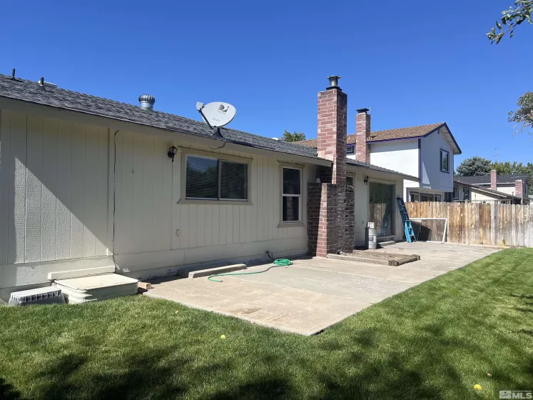 4470 Sierra Madre Dr, Reno, Nevada 89502, 3 Bedrooms Bedrooms, ,2 BathroomsBathrooms,Residential,For Sale,Sierra Madre Dr,240011848