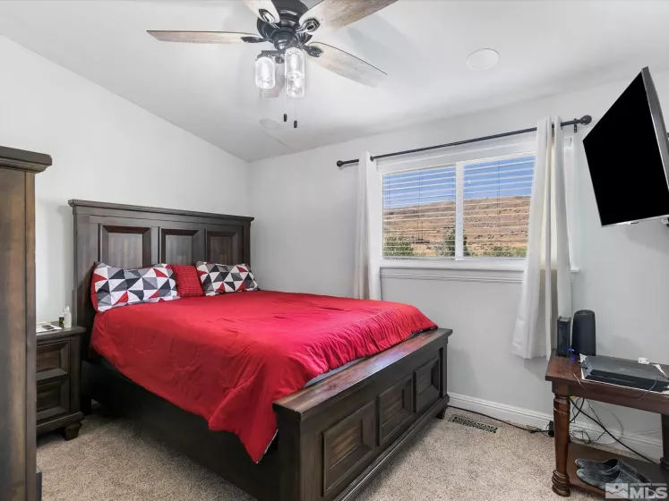 11 Avenue De La Couleurs, Sparks, Nevada 89434, 3 Bedrooms Bedrooms, ,2 BathroomsBathrooms,Residential,For Sale,Avenue De La Couleurs,240012929