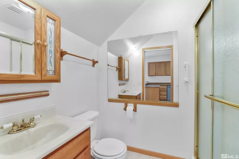 1118 Sioux St, South Lake Tahoe, California 96150, 3 Bedrooms Bedrooms, ,3 BathroomsBathrooms,Residential,For Sale,Sioux St,240012945