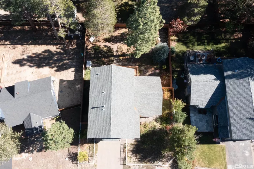 1118 Sioux St, South Lake Tahoe, California 96150, 3 Bedrooms Bedrooms, ,3 BathroomsBathrooms,Residential,For Sale,Sioux St,240012945