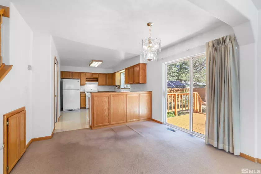 1118 Sioux St, South Lake Tahoe, California 96150, 3 Bedrooms Bedrooms, ,3 BathroomsBathrooms,Residential,For Sale,Sioux St,240012945