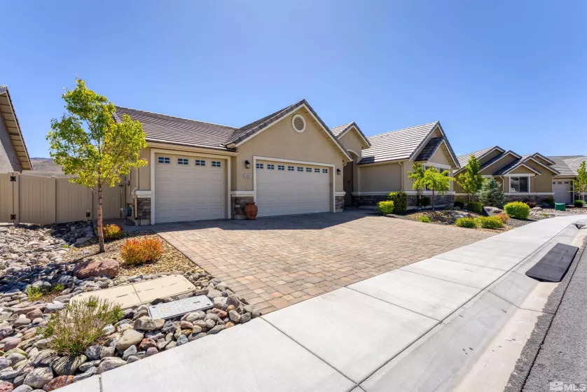 9966 Autumn Sage Dr., Reno, Nevada 89521, 3 Bedrooms Bedrooms, ,3 BathroomsBathrooms,Residential,For Sale,Autumn Sage Dr.,240007227