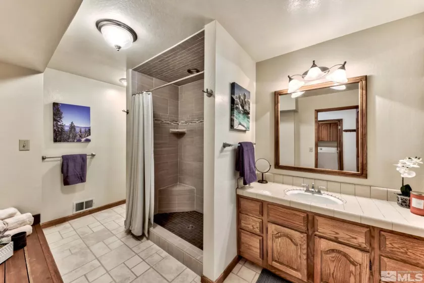 696 Village Blvd., Incline Village, Nevada 89451, 2 Bedrooms Bedrooms, ,2 BathroomsBathrooms,Residential,For Sale,Village Blvd.,240012952