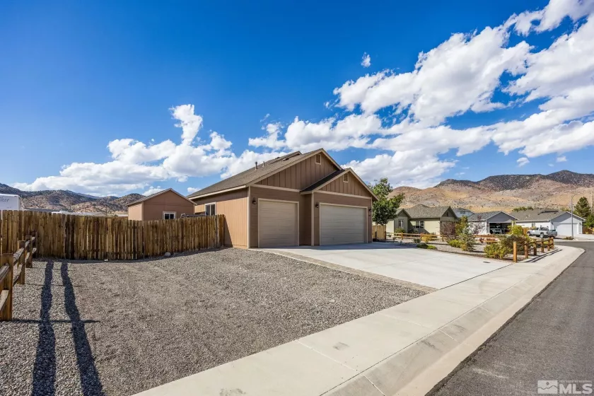 152 Cambridge Dr, Dayton, Nevada 89403, 4 Bedrooms Bedrooms, ,3 BathroomsBathrooms,Residential,For Sale,Cambridge Dr,240012955