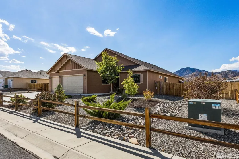 152 Cambridge Dr, Dayton, Nevada 89403, 4 Bedrooms Bedrooms, ,3 BathroomsBathrooms,Residential,For Sale,Cambridge Dr,240012955