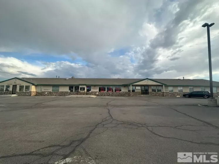 805 E Main St, Fernley, Nevada 89408, ,Commercial Sale,For Sale,E Main St,240004493