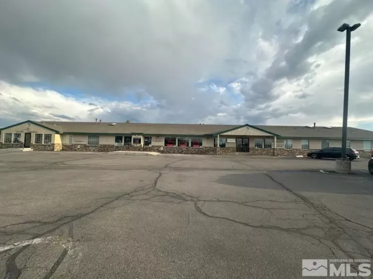 805 E Main St, Fernley, Nevada 89408, ,Commercial Sale,For Sale,E Main St,240004493