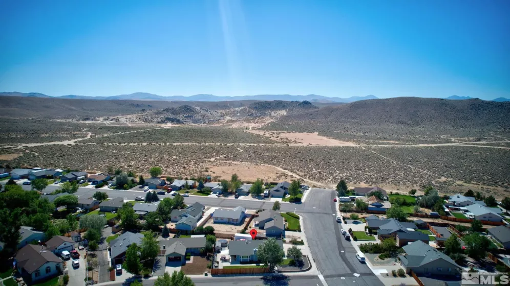 607 Blue Rock, Gardnerville, Nevada 89460, 3 Bedrooms Bedrooms, ,2 BathroomsBathrooms,Residential,For Sale,Blue Rock,240012950